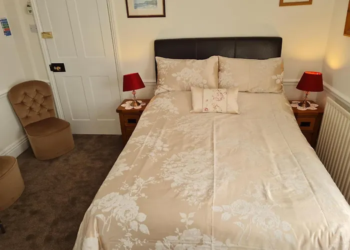 Rowan Tree House Bed & Breakfast 3*