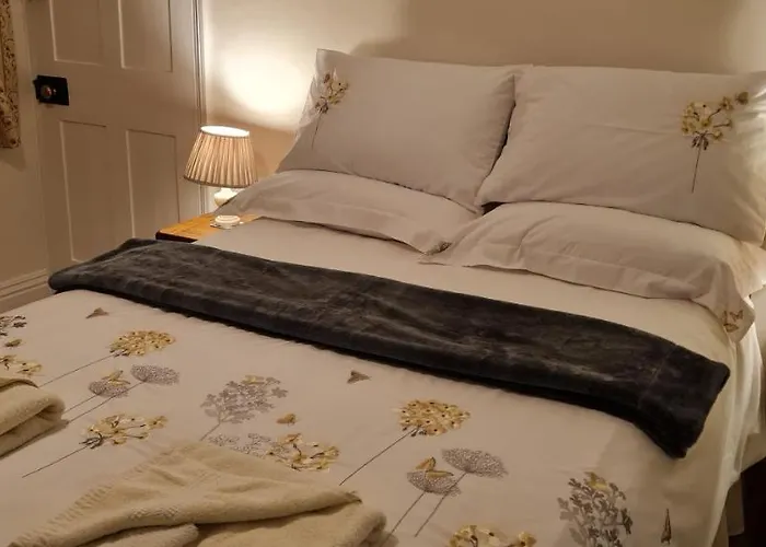 Rowan Tree House Bed & Breakfast Sleights