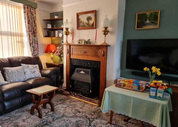 Rowan Tree House Bed & Breakfast Sleights