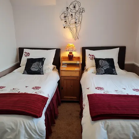 Frühstückspension Rowan Tree House 3*