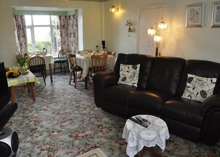 Rowan Tree House Bed & Breakfast