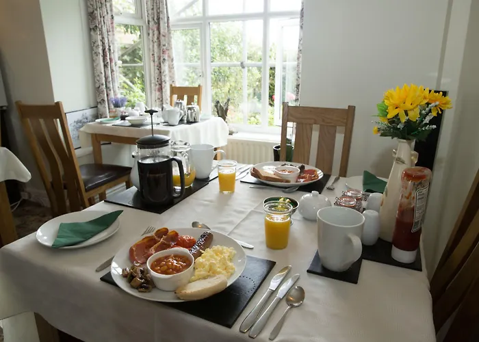 Bed & Breakfast Rowan Tree House 3*