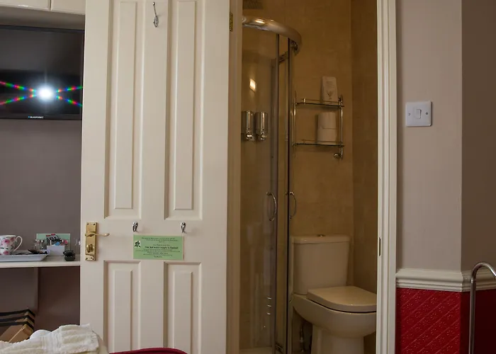 Bed & Breakfast Rowan Tree House 3*