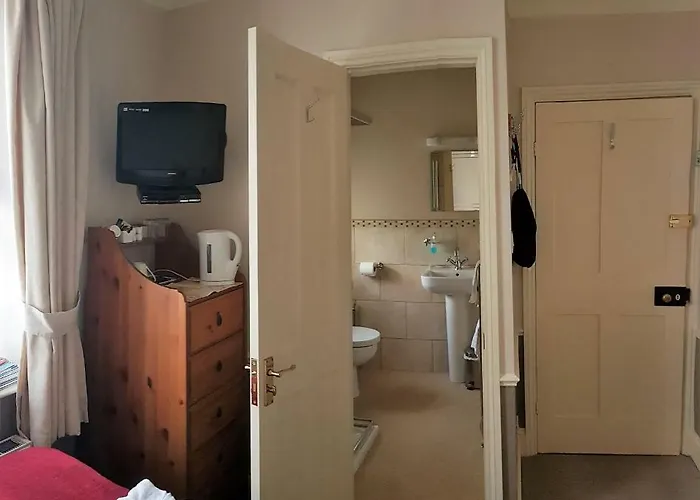 Rowan Tree House Sleights