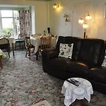 Rowan Tree House Bed & Breakfast