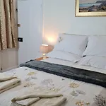 Bed & Breakfast Rowan Tree House Sleights