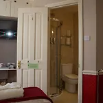 Bed & Breakfast Rowan Tree House 3*