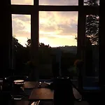 Bed & Breakfast Rowan Tree House 3*